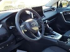 2024 Toyota RAV4 Hybrid XLE TRADE-IN | XLE PACKAGE | HYBRID |... - Photo 10