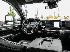 2024 GMC Sierra 3500HD SLE 6.6L Duramax Long Box - Photo 29
