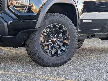 2026 GMC Canyon Elevation Crew Cab Short Box 4-Wheel Drive Eleva - Photo 10