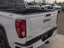2024 GMC Sierra 1500 Elevation Premium 5.3L X31 | Power Sunroof - Photo 12