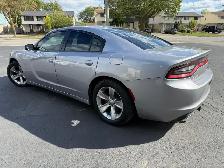 2016 Dodge Charger SXT 4dr Sdn SXT RWD - Photo 5