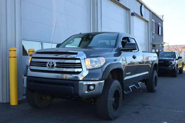 2017 Toyota Tundra Double Cab Long Bed 5.7L V8 4X4
