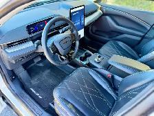 2022 Ford Mustang Mach-E Select AWD | Co-Pilot 360 | Clean Carfa - Photo 21