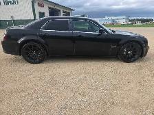 2006 Chrysler 300 SRT8 - Photo 4
