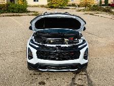 2027 Chevrolet Equinox AWD RS - Photo 10
