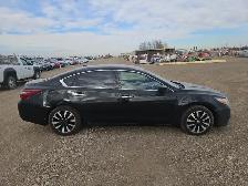 2018 Nissan Altima - Photo 31