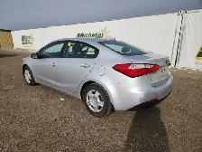 2016 Kia Forte - Photo 3