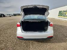 2016 Kia Forte - Photo 15