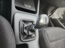 2016 Kia Forte - Photo 22