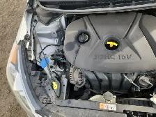 2016 Kia Forte - Photo 25