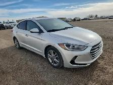 2018 Hyundai ELANTRA - Photo 2