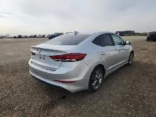 2018 Hyundai ELANTRA - Photo 4
