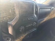 2023 Chevrolet Silverado - Photo 9