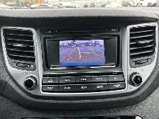 2017 Hyundai Tucson SE / AWD - Photo 18