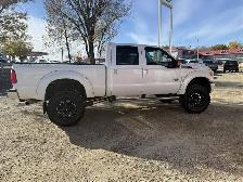2016 Ford F-350 SD Lariat Crew Cab 4WD - Photo 3