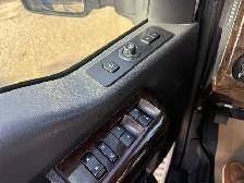 2016 Ford F-350 SD Lariat Crew Cab 4WD - Photo 19