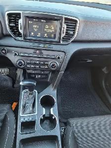 2017 Kia Sportage EX - Photo 19