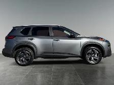 2024 Nissan Rogue SV Moonroof - Photo 8