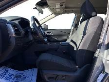 2024 Nissan Rogue SV Moonroof - Photo 11