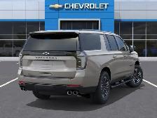 2027 Chevrolet Suburban Z71 - Photo 4