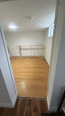 Basement Private Room for Male - Lawrence/Markham - NOV 1st - Photo 4