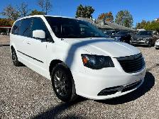 2016 Chrysler Town & Country 4dr Wgn S CERTIFIED ELECTRIC DOORS - Photo 7