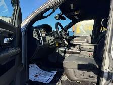 2022 Ram 1500 WARLOCK! CLEAN CARFAX! V8! CREW CAB! CERTIFIED! - Photo 14