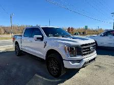 2022 Ford F-150 LARIAT! 5.0L! CLEAN CARFAX! PANO ROOF! CERTIFIED - Photo 6