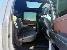 2022 Ford F-150 LARIAT! 5.0L! CLEAN CARFAX! PANO ROOF! CERTIFIED - Photo 20
