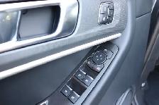 2026 Ford Explorer ST-Line - Photo 10