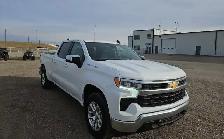 2023 Chevrolet Silverado 1500 - Photo 2