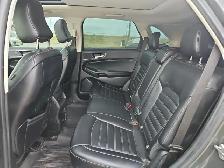 2022 Ford Edge - Photo 14