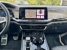 2026 Volkswagen Atlas Execline | VW CERTIFIED | CAPTAIN'S - Photo 17