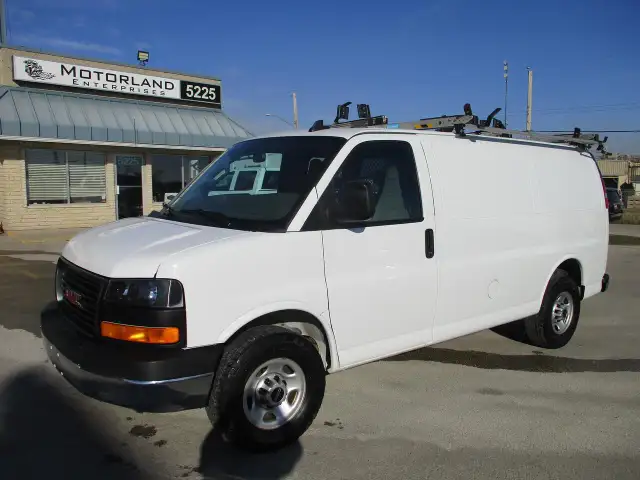 2020 GMC Savana Cargo Van RWD 2500 135'