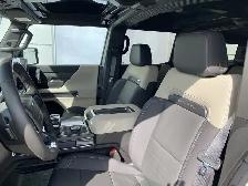 2026 GMC HUMMER EV SUV 2X - Photo 13