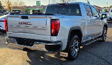 2022 GMC Sierra 1500 SLT Crew Cab - Photo 5