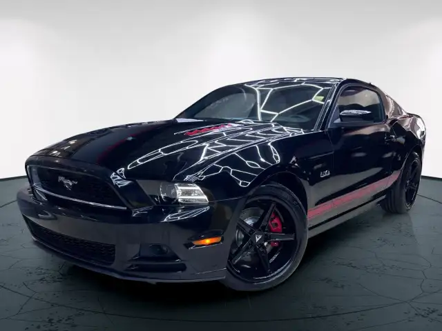 2013 Ford Mustang GT 2dr Cpe GT
