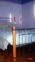 Lit métal et érable