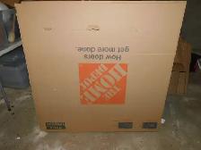 Large Home Depot TV or Picture Box - used but very good