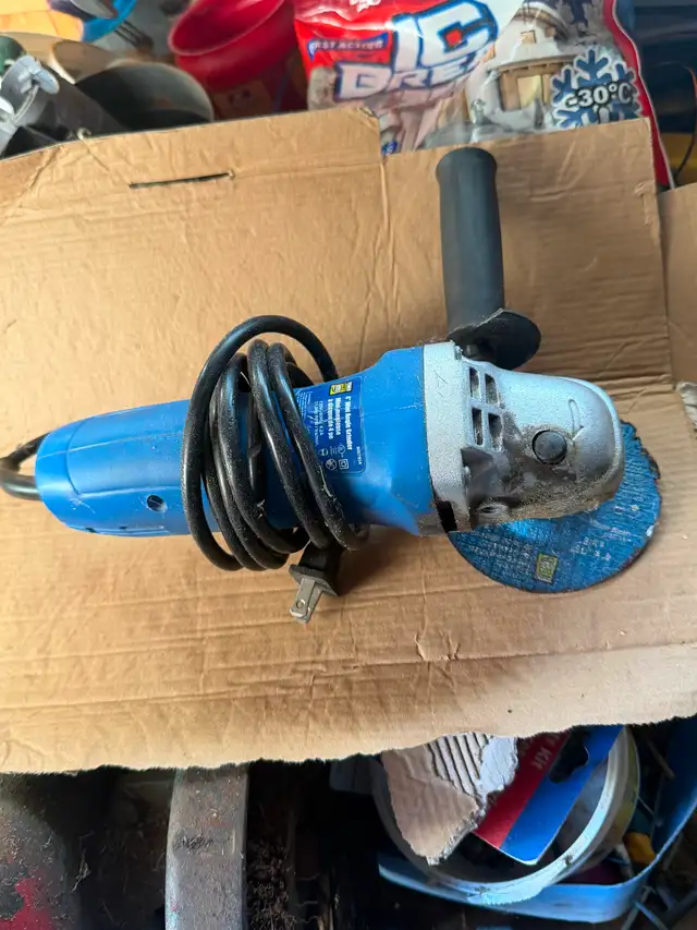 Brand new grinder for sale