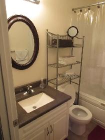 Top floor  1 bedroom furnished condo heated parking,  storage - Photo 4