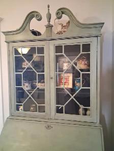 Antique Secretary Cabinet - Photo 5