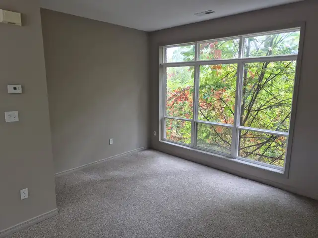 LOR-13A Lorry Lane — 1 Bed   Den Two-Storey Loft, Kitchener