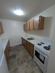 2 Bedroom Apartment - Photo 3