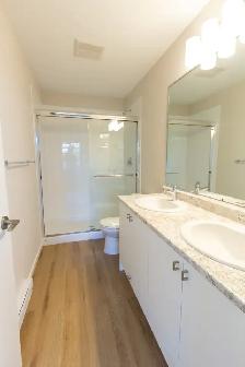 2 Bedroom   Den Apartment for Rent - 657 Redington Avenue - Photo 11