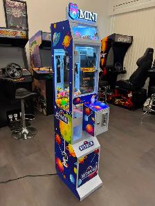 Claw Machines and Redemption Cabinets - Photo 5