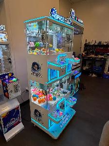 Claw Machines and Redemption Cabinets - Photo 8