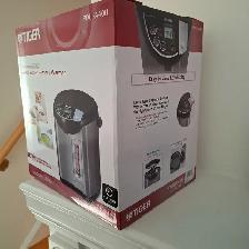 Tiger Electric Water Heater / Warmer PDU-A40U - Photo 2