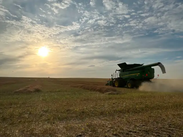 FULL TIME FARM LABOURER POSITION AVAILABLE