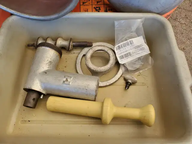 HOBART MIXER GRINDING ATTACHMENT
